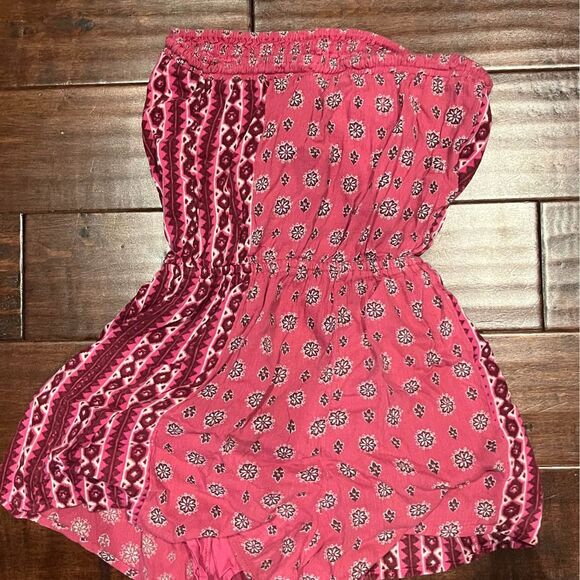 Hollister Girls Women’s Romper- size S - Picture 3 of 4